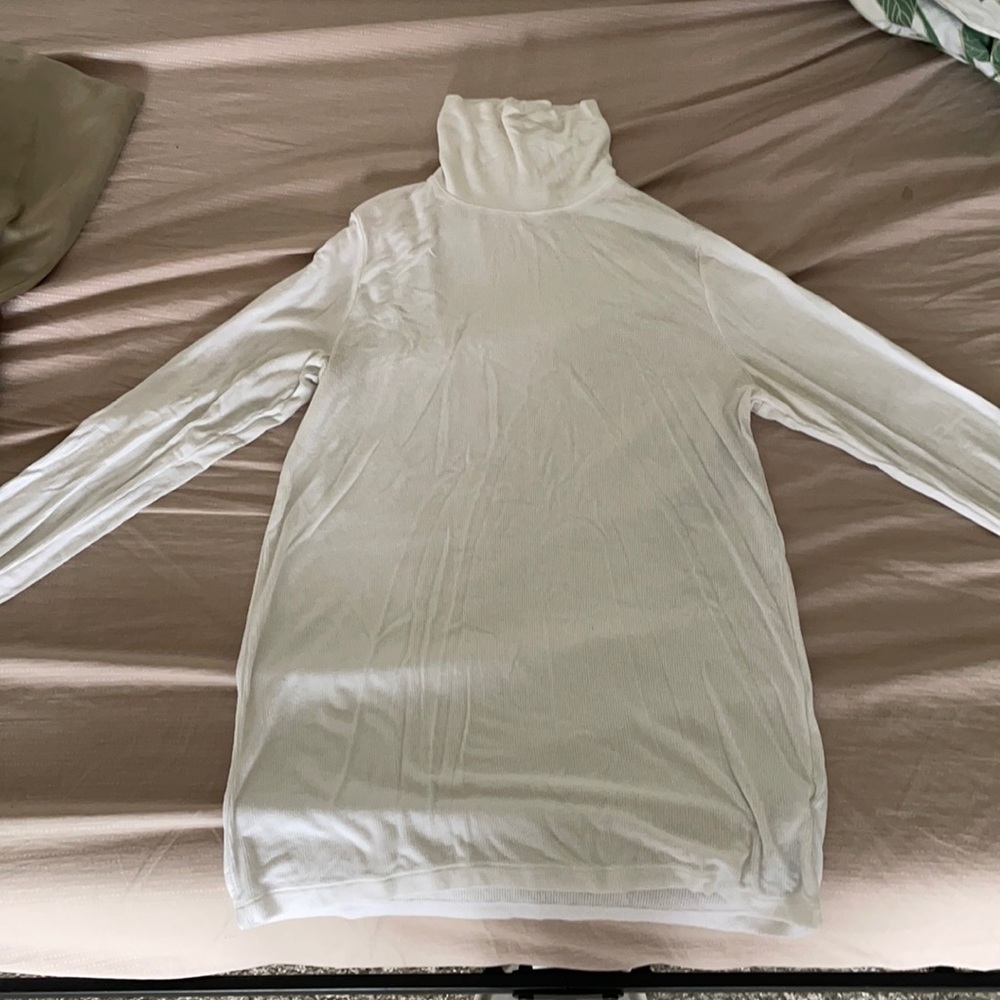 White ribbed turtleneck